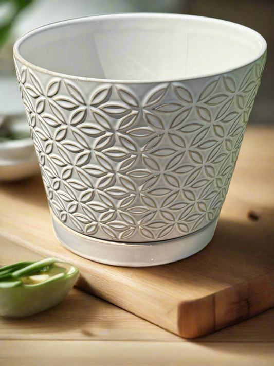 Medium ceramic pot